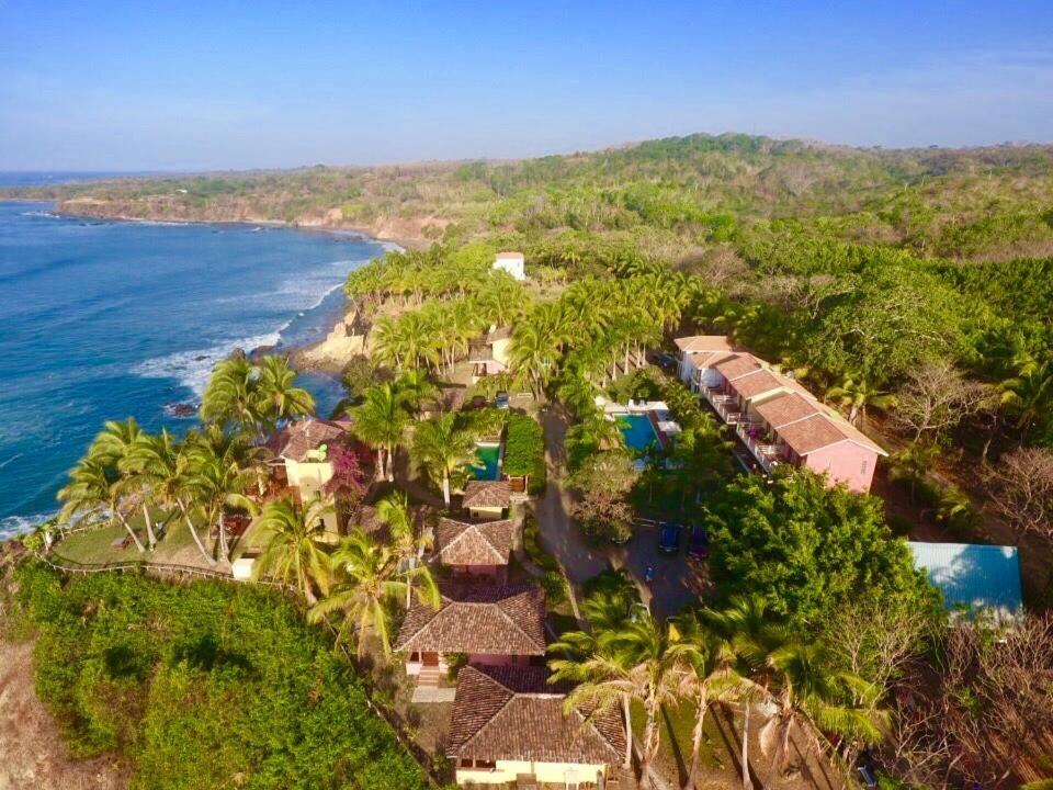 Hotel Punta Franca Jobal المظهر الخارجي الصورة